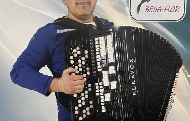 Escola de Samba Beija-flor realiza baile este sábado