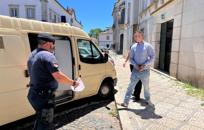 Tribunal de Beja julga alemão acusado de furtar e incendiar Clube Fluvial Odemirense