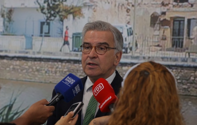 Vítor Proença reúne com presidente da ANMP