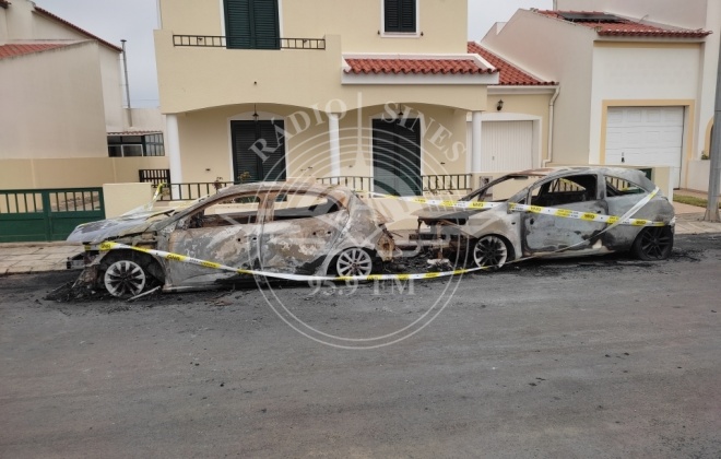 PJ investiga incêndio que destruiu duas viaturas em Sines
