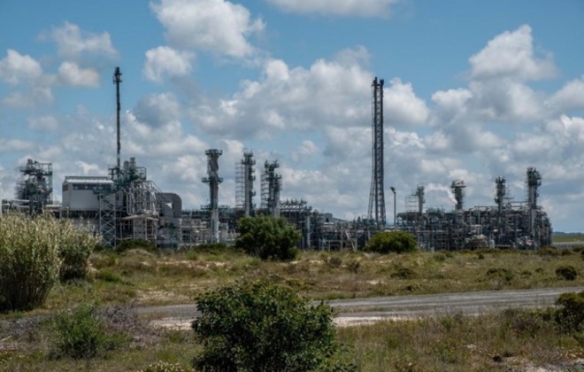 Trabalhadores querem instalar na refinaria de Sines unidades fechadas em Matosinhos