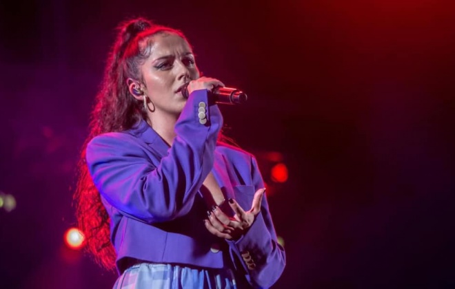 Sara Correia atua esta noite na Feira da Luz em Montemor-o-Novo