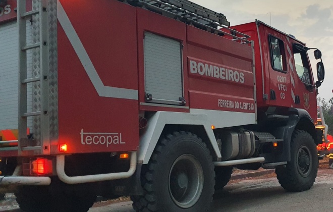 Dois desalojados após incêndio habitacional em Ferreira do Alentejo