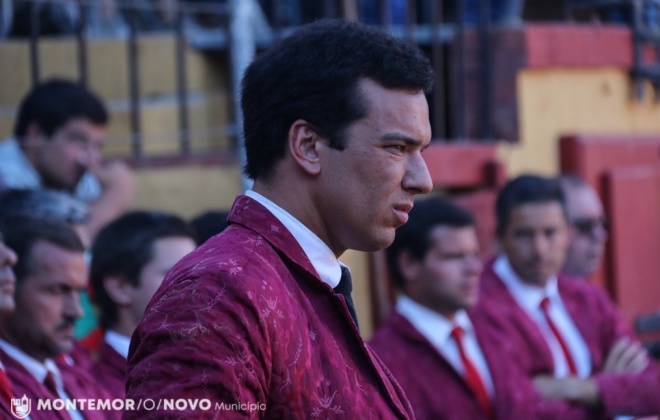 Grupo de Montemor e o seu cabo triunfam na II Gala da Tauromaquia