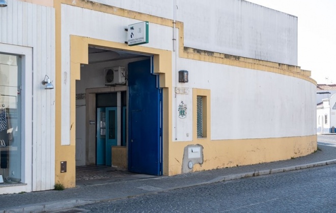 Militar da GNR condenado a seis anos de prisão efetiva por crimes contra imigrantes em Vila Nova de Milfontes, Odemira