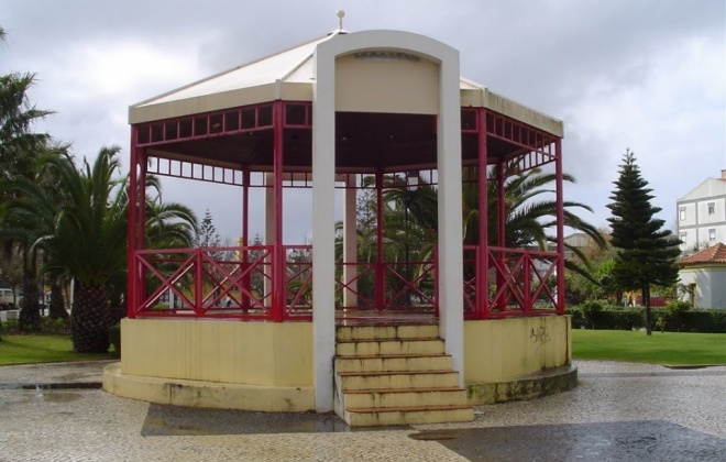Jardim das Descobertas recebe esta quinta-feira a ação de luta denominada “Praça da Indignação”