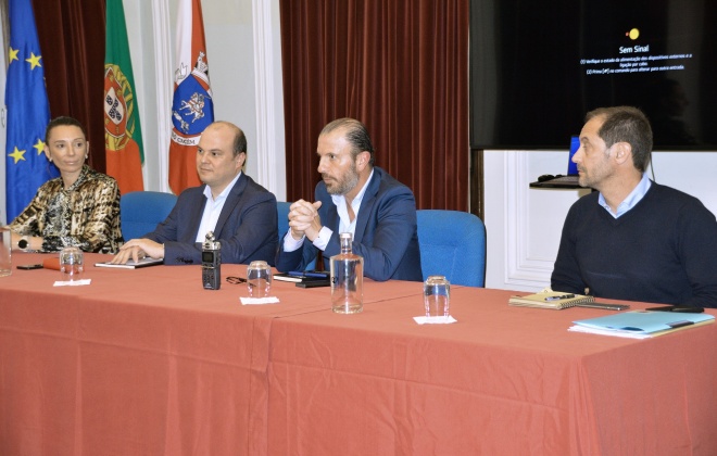 Câmara Municipal de Santiago do Cacém e ADRAL parceiras no apoio aos empresários