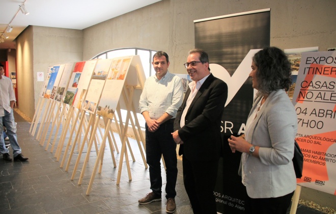Exposição sobre habitação no Alentejo está patente em Alcácer do Sal