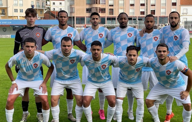 União de Santiago vence o Cova da Piedade e sobe ao primeiro lugar