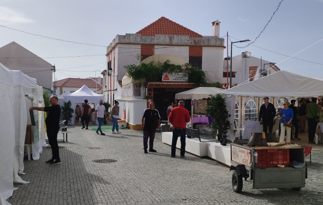Feira de Natal solidária em Vila Nova de Milfontes até domingo