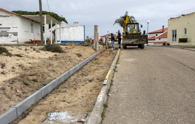 Município de Alcácer do Sal tem em curso uma empreitada de pavimentação no espaço público em Comporta, Carrasqueira, Arêz e Vale de Guizo