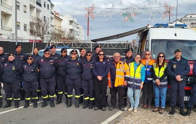 Dispositivo de assistência e segurança no Carnaval de Sines 2025