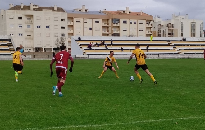 Vasco da Gama de Sines empatou a um golo frente ao Sesimbra