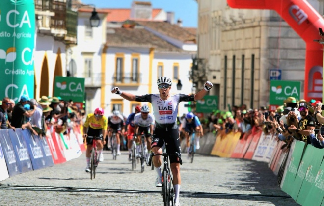 Britânico Noah Hobbs venceu a Volta ao Alentejo em Bicicleta