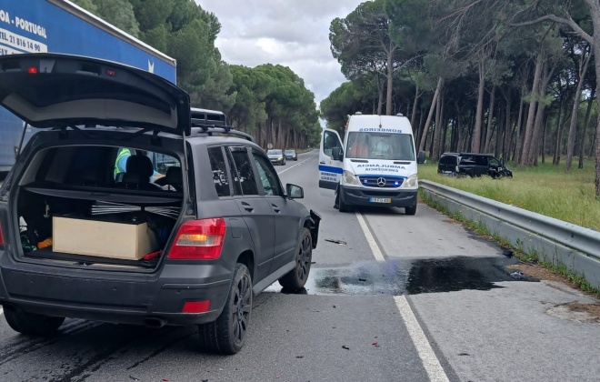 Colisão provoca um ferido no IC1 em Alcácer do Sal