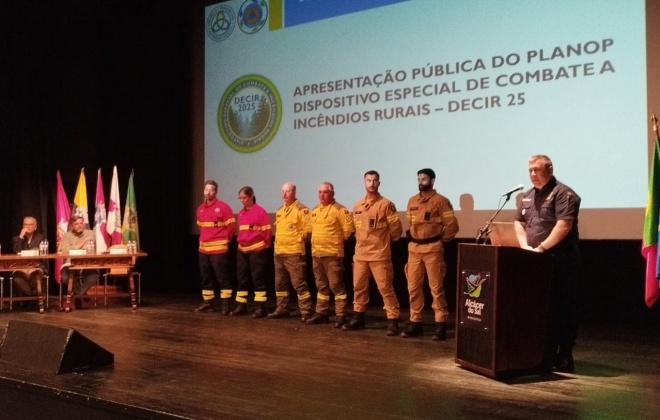 Dispositivo de combate a incêndios do Alentejo Litoral foi hoje apresentado em Alcácer do Sal
