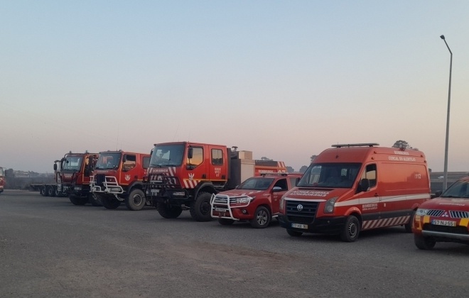 Bombeiros do Alentejo Litoral vão apoiar no combate a um incêndio em Montemor-o-Novo