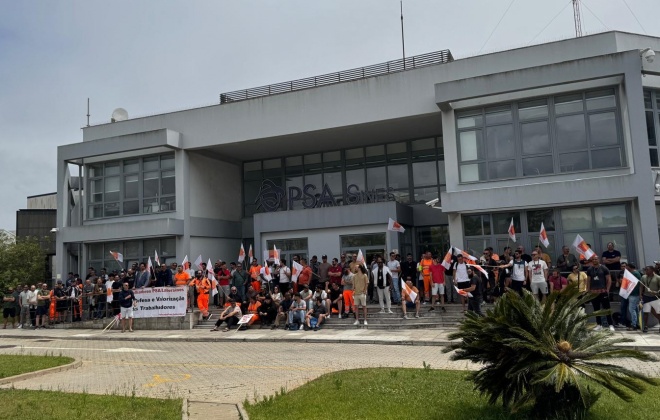 Trabalhadores da PSA Sines e LaborSines fazem nova greve parcial a partir de hoje