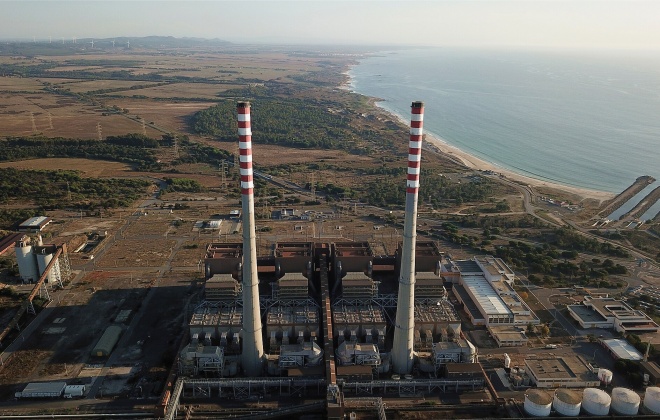 Derrube das chaminés da central termoelétrica de Sines em São Torpes vai decorrer hoje dia 2 de outubro