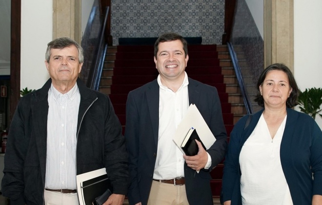 Novo executivo da C.M. de Santiago do Cacém iniciou ontem funções