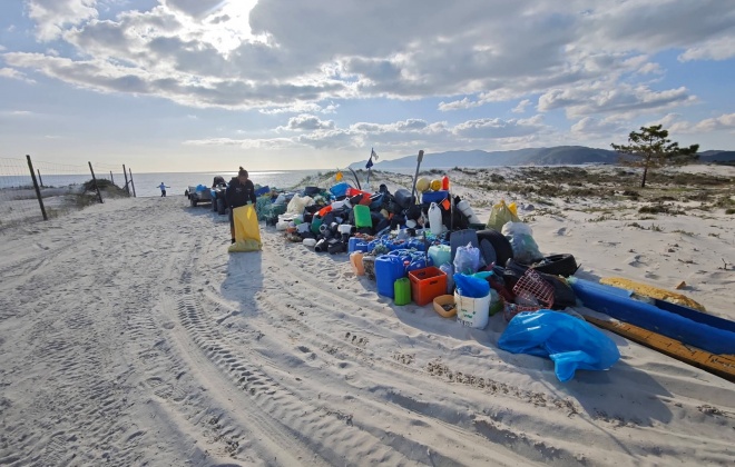 Brigada do Mar recolhe 6.500 kgs de resíduos nas praias do concelho de Grândola
