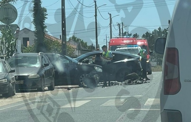 Colisão provoca dois feridos ligeiros em Vila Nova de Milfontes