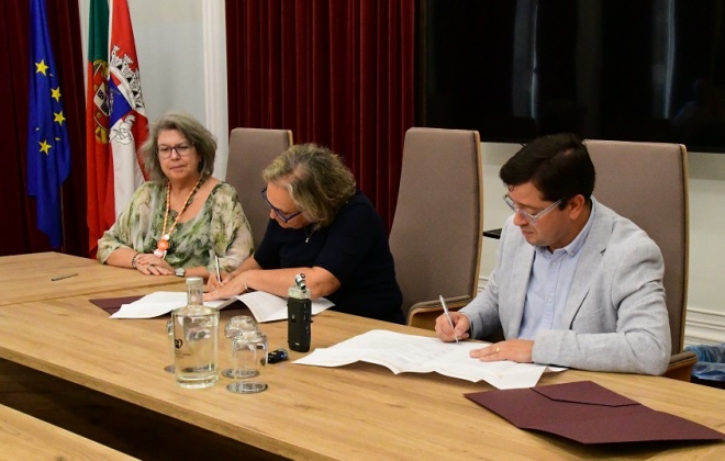 Município de Santiago do Cacém e Galp assinam protocolo de 115 mil euros para apoiar 28 associações